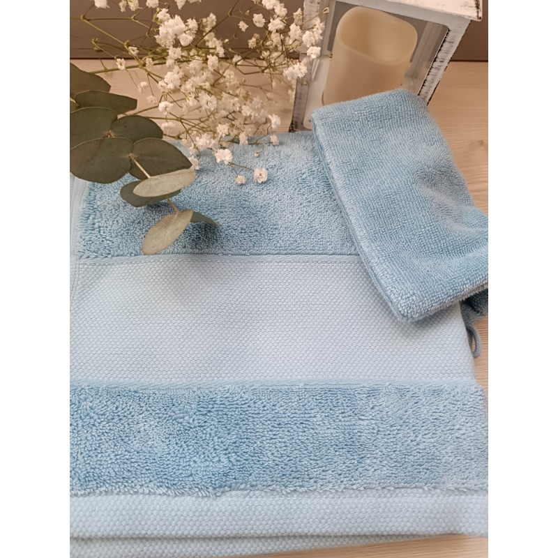 Serviette de toilette motifs aux choix