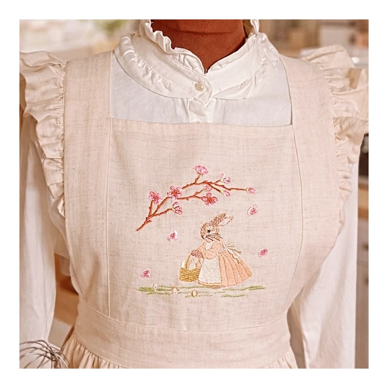 Sous le cerisier en fleurs