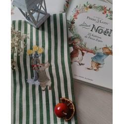 Sous le lampadaire neigeux