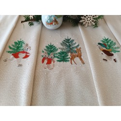 Chemin de table: Ballade enchantée